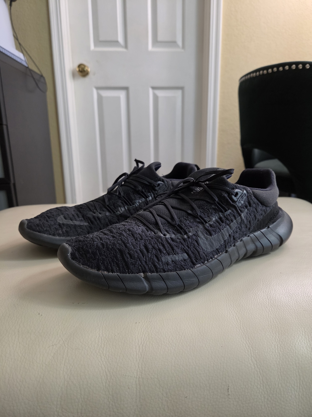 Nike Free RN Running Shoes – Black – Men’s Size 11.5